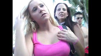 [Blond, Ineed2pee, Peeing] Blond Wetting Her Panties Public Omorashi